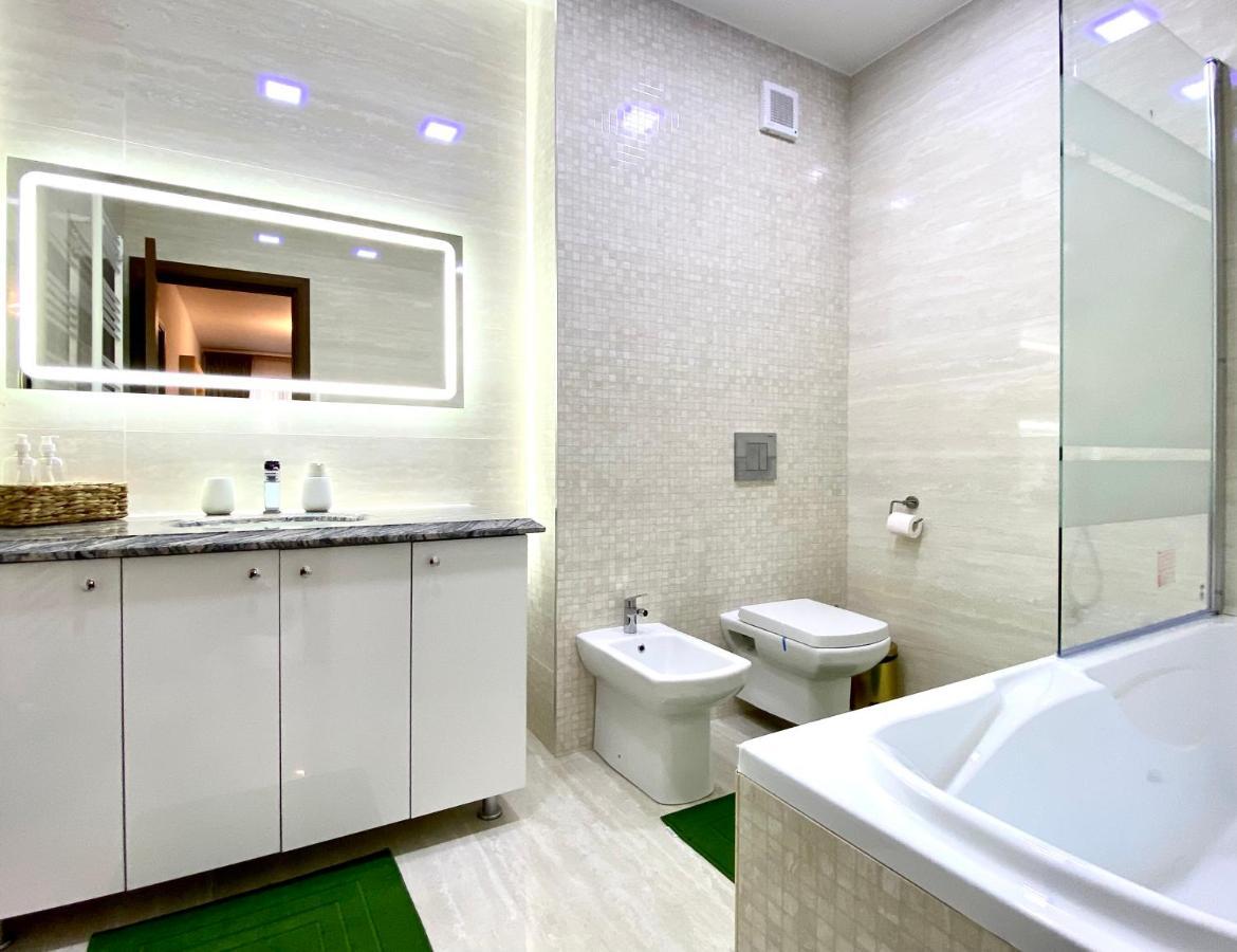 Coquette Apartment Braşov Extérieur photo