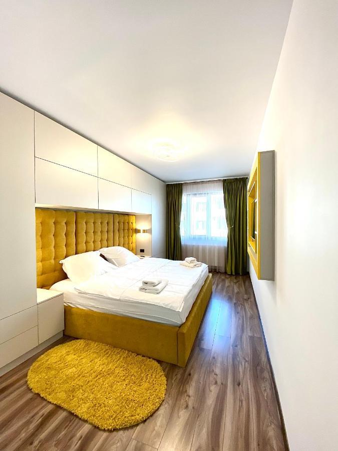 Coquette Apartment Braşov Extérieur photo