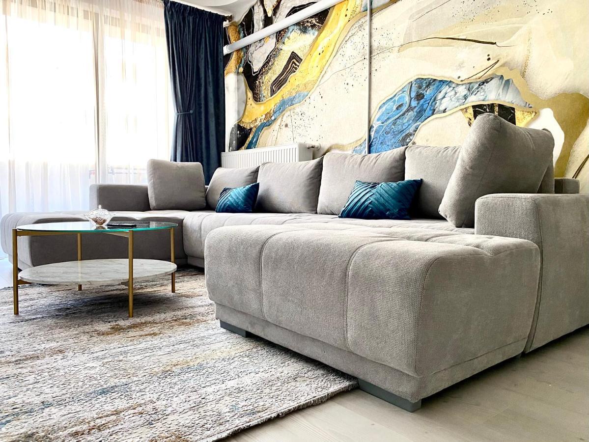 Coquette Apartment Braşov Extérieur photo